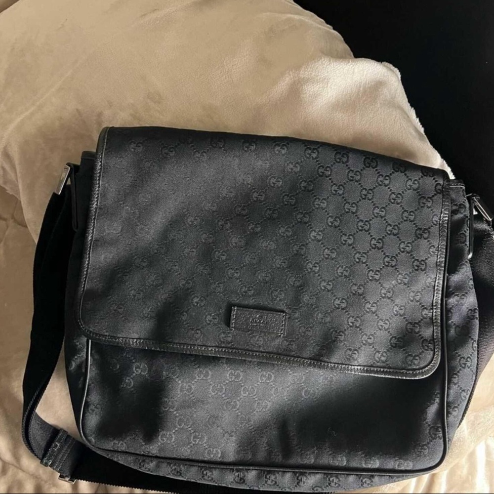 Gucci Black Leather Messenger Bag with Monogram Print